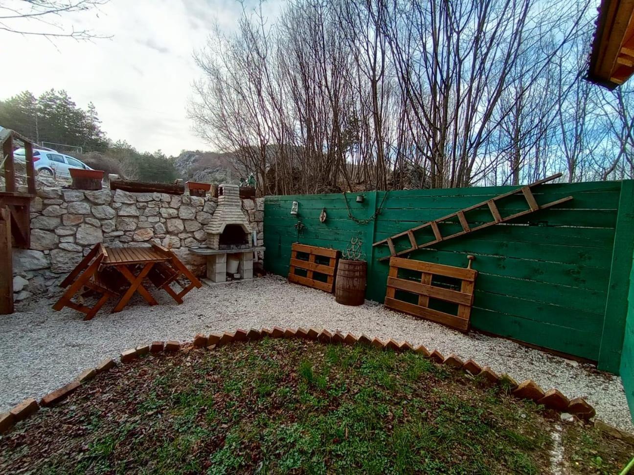 Brvnara Fairy Tale Villa Cetinje Exterior photo